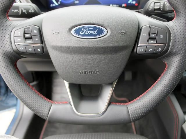 Ford Focus EcoBoost ST Line