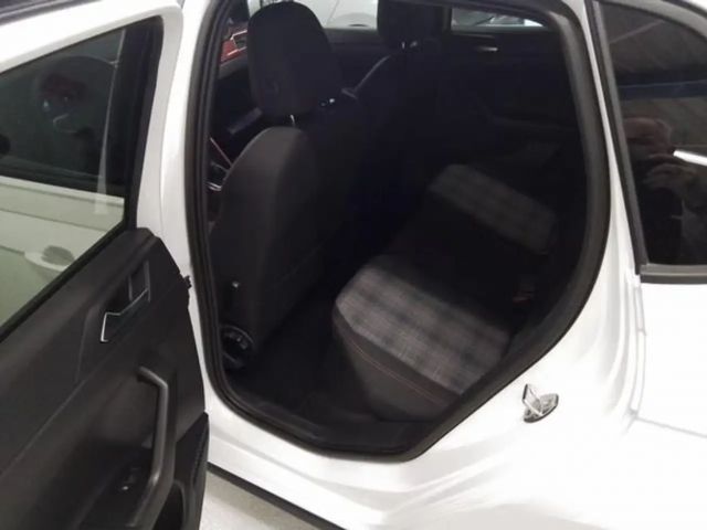 Volkswagen Polo 2.0 TSI DSG GTI