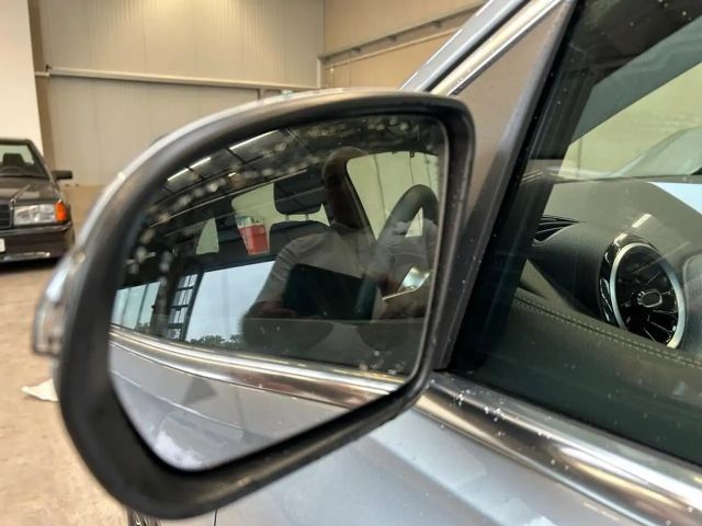 Mercedes-Benz B 200 Progressive