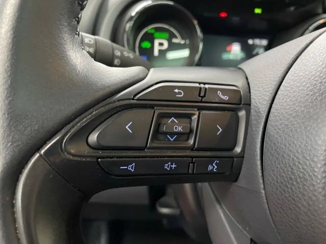 Toyota Yaris Hatchback Hybride Style