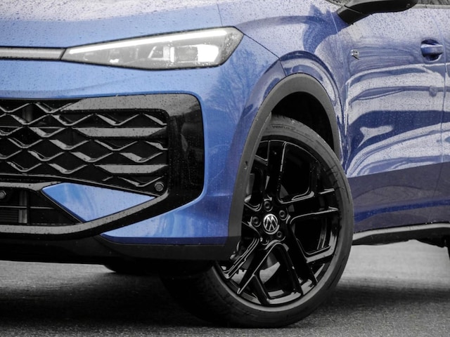 Volkswagen T-Roc 1.5 eTSI DSG IQ.Drive R-Line