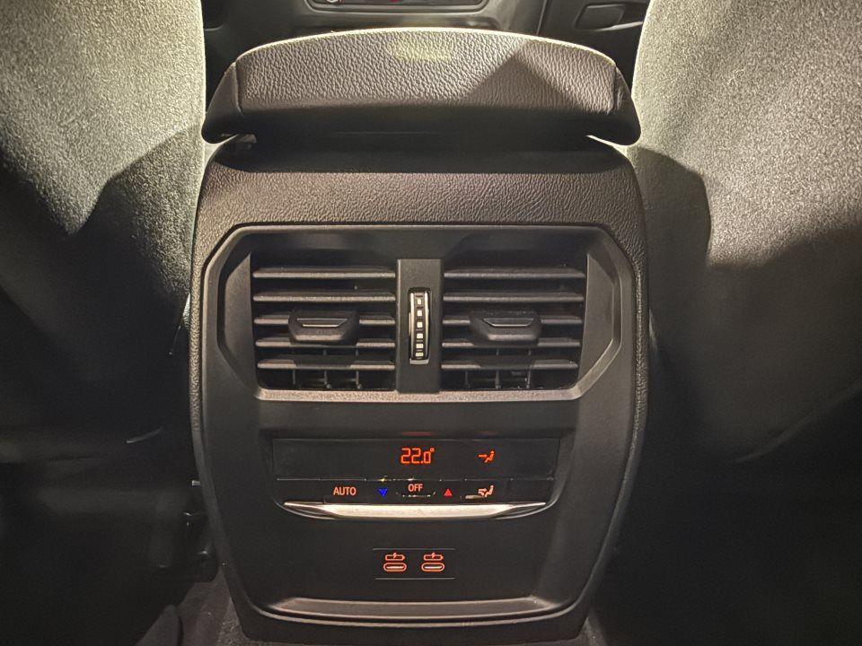 BMW 320 320d Touring xDrive