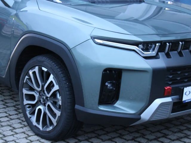 SsangYong Torres 2WD Forest Edition