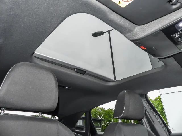 Volkswagen Taigo 1.5 TSI DSG Life