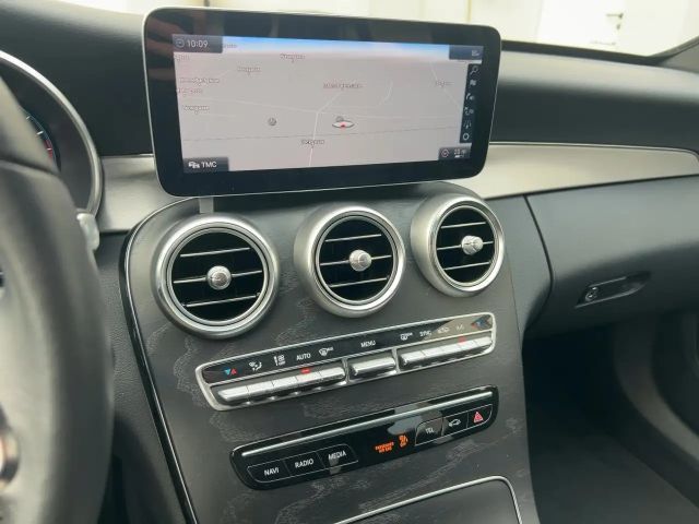 Mercedes-Benz C 200 4MATIC AVANTGARDE Sedan