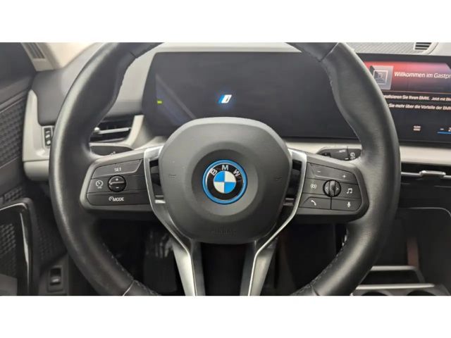 BMW iX1 Sedan xDrive