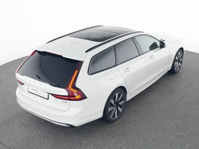 Volvo V90 AWD Dark Plus T8