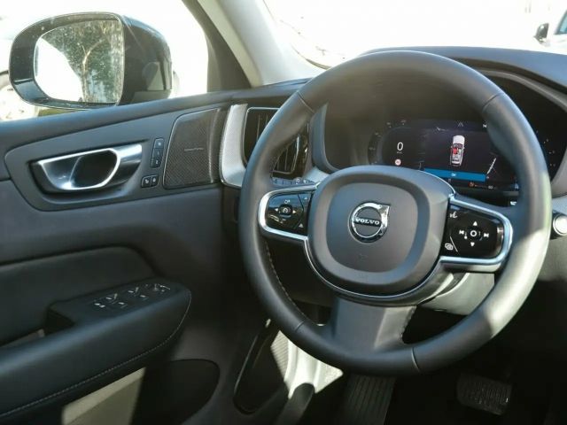 Volvo XC60 Dark Plus