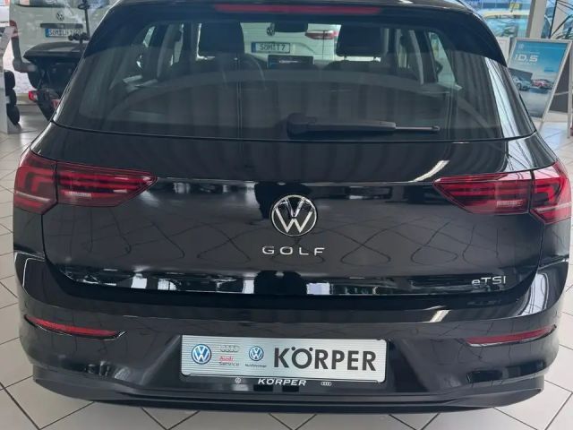 Volkswagen Golf 1.5 eTSI Golf VIII Life