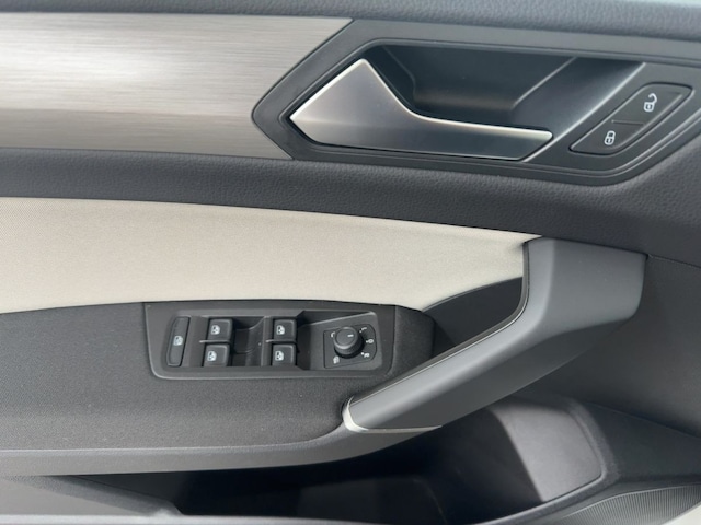 Volkswagen Touran 1.5 TSI Comfortline