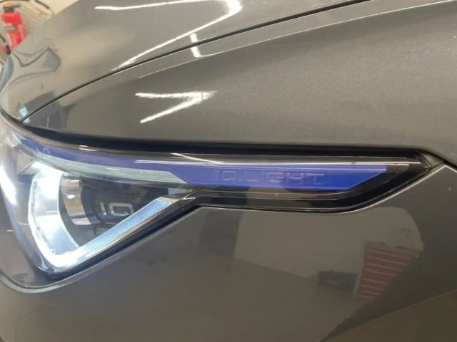 Volkswagen Golf Business GTE Plus