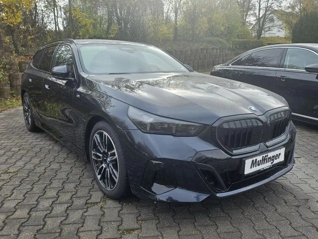 BMW 540 540d M-Sport Touring xDrive