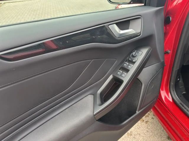 Ford Focus EcoBoost ST Line Wagon