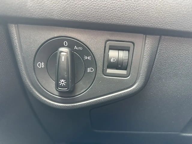 Volkswagen Polo 1.0 Basis *Klimaanlage*