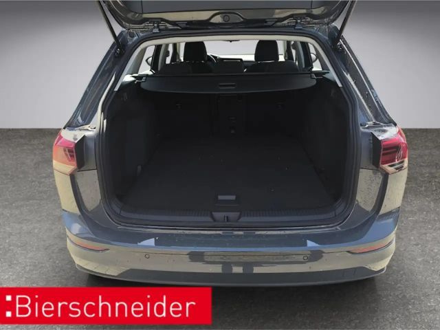 Volkswagen Golf 1.5 eTSI DSG Life Variant