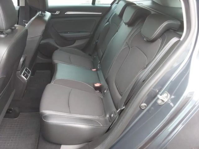 Renault Megane Combi EDC TCe 140 Techno