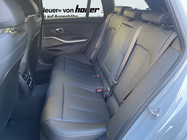 BMW 320 320d M-Sport xDrive