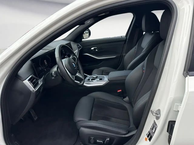 BMW 320 320d M-Sport Touring