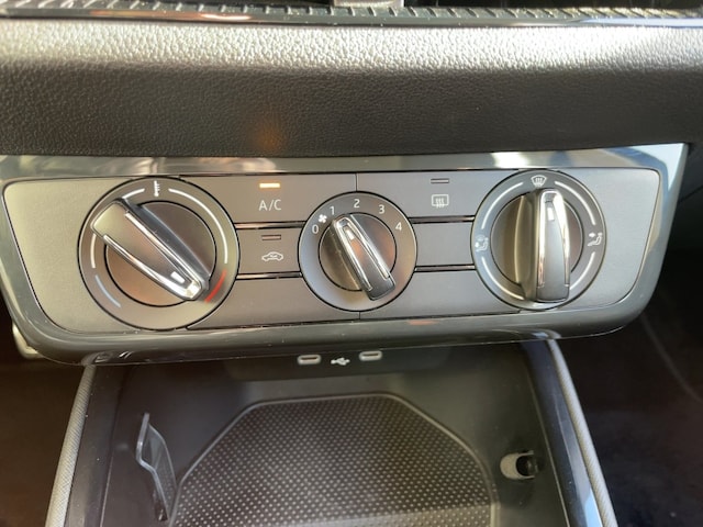 Skoda Fabia APP+DAB+LED+PDC