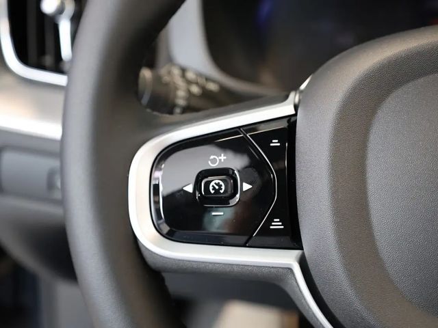 Volvo XC60 AWD Plus T6