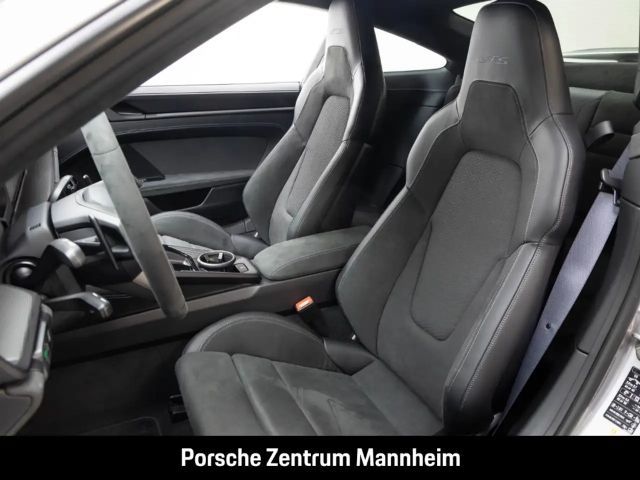 Porsche 992 Carrera Coupé GTS