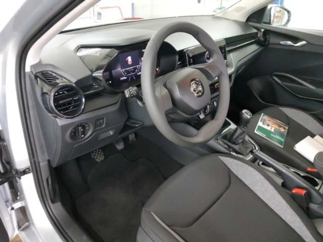 Skoda Fabia 1.0 ESSENCE LM15 KLIIMA PDC