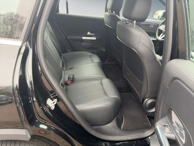 Mercedes-Benz EQA 300 4MATIC Progressive