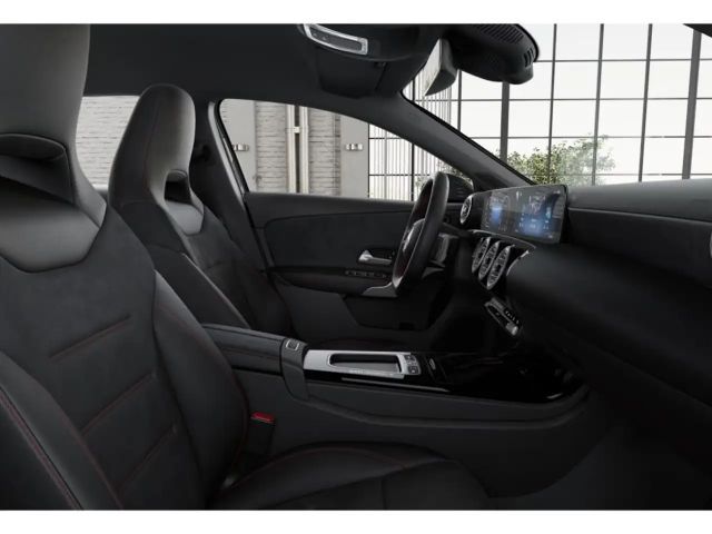 Mercedes-Benz A 220 A 220 d AMG Line