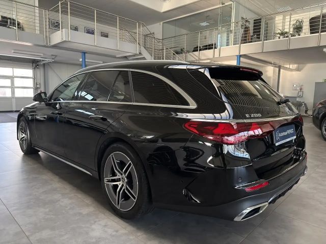 Mercedes-Benz E 200 AMG Line Estate