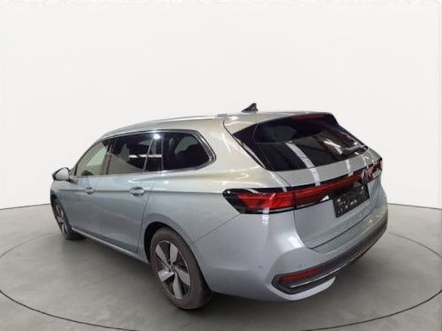 Volkswagen Passat 1.5 eTSI Business Variant