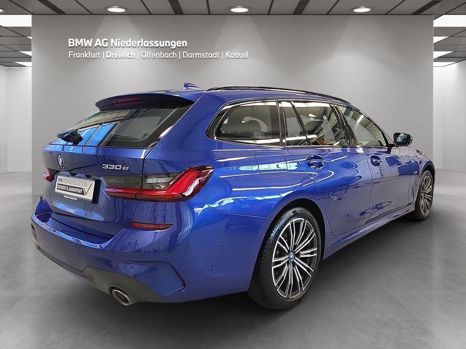 BMW 330 330e Touring xDrive