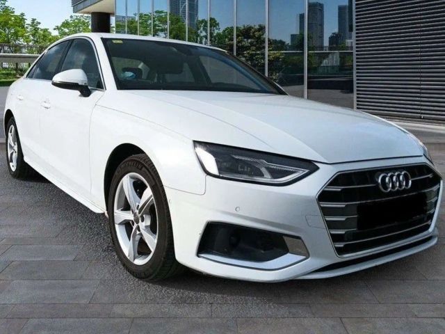 Audi A4 35 TDI S-Tronic Sedan