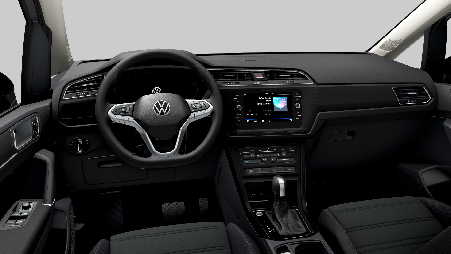 Volkswagen Touran 1.5 TSI DSG