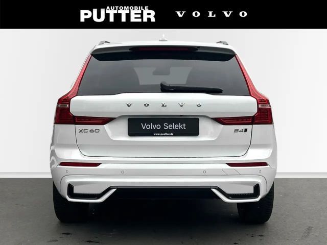 Volvo XC60 AWD Dark Plus