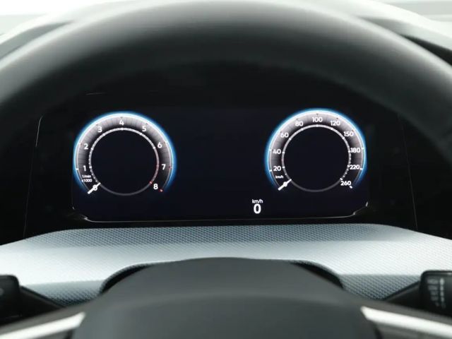 Volkswagen Golf 1.5 TSI Golf VIII IQ.Drive