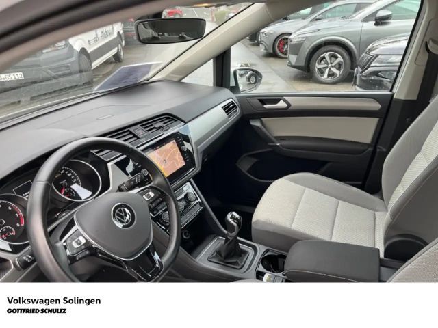 Volkswagen Touran 1.5 TSI Comfortline