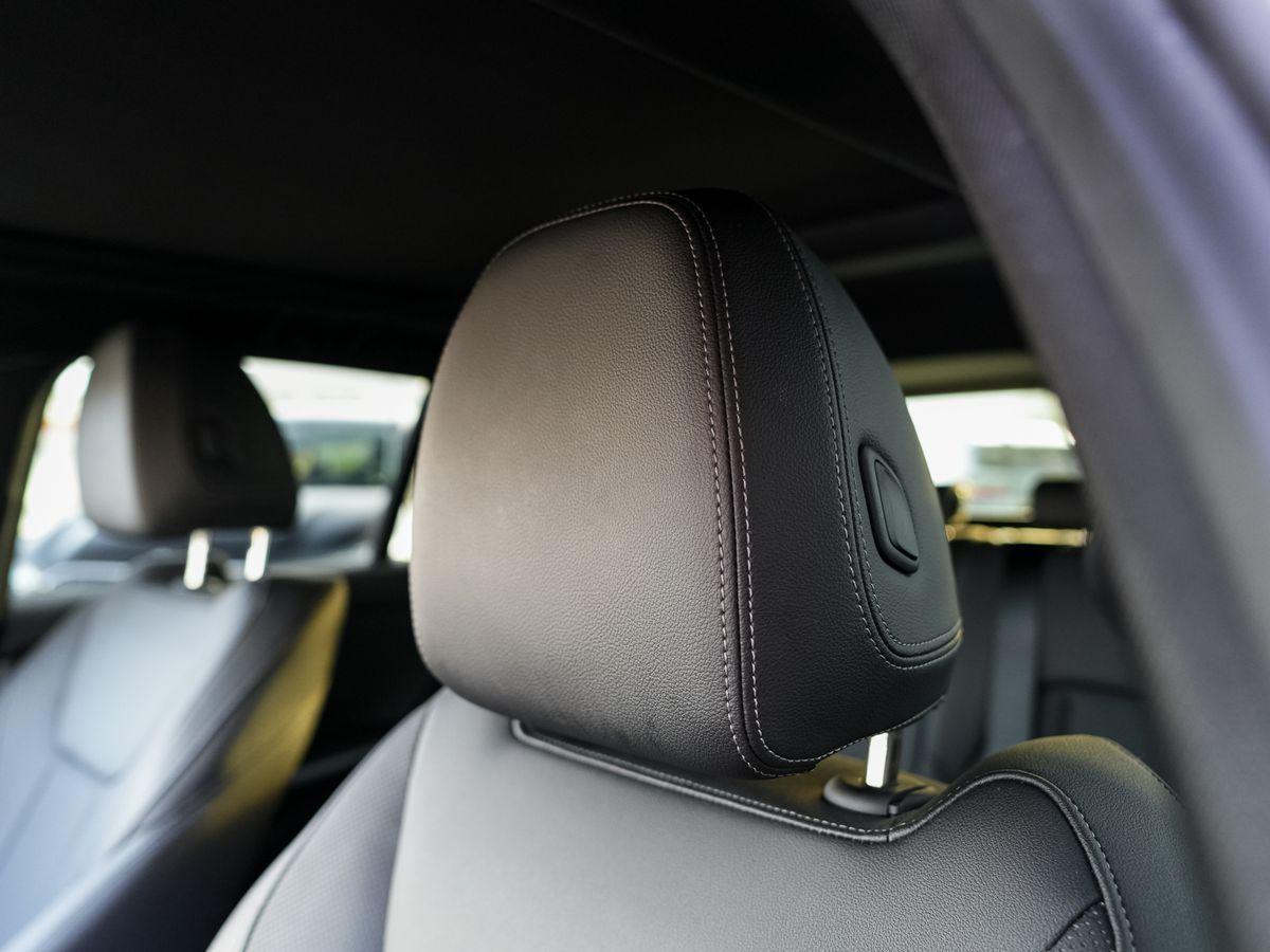 BMW 330 330d M-Sport Touring xDrive