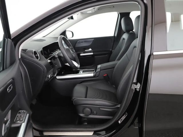 Mercedes-Benz B 200 B 200 d Progressive Sedan