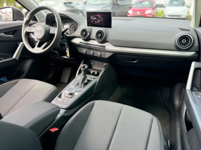 Audi Q2 35 TFSI S-Line