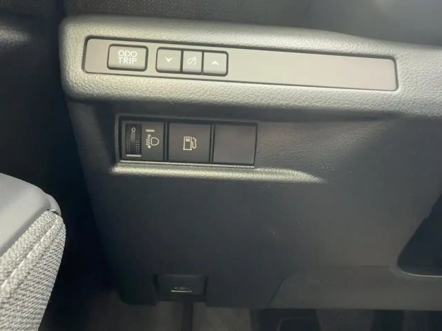 Lexus LBX 1.5 Basis 4x2 Klima Kamera Sitzhzg Tempomat