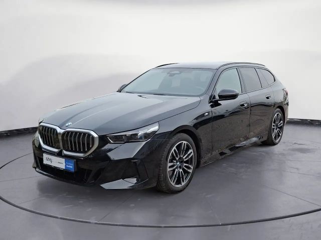 BMW 520 520d M-Sport Touring xDrive