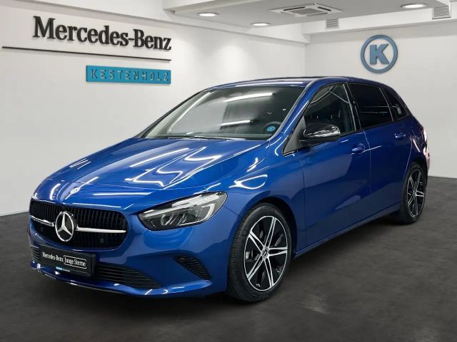 Mercedes-Benz B 200 Progressive Sedan