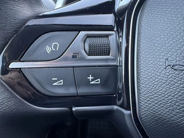 Peugeot 3008 Allure Pack EAT8 PureTech