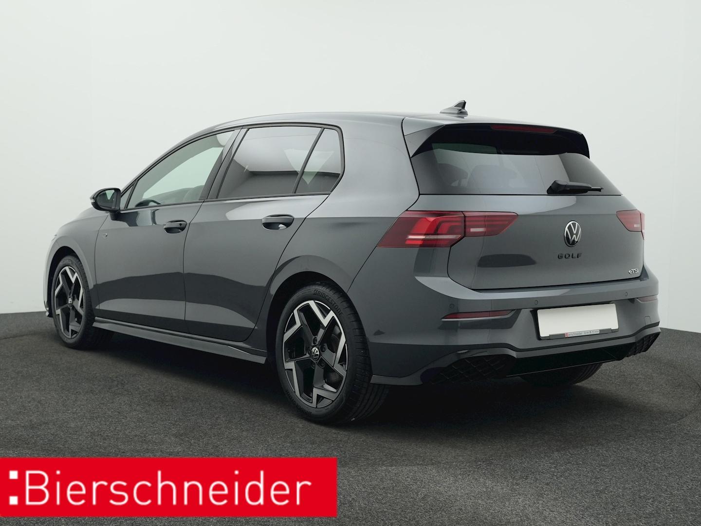 Volkswagen Golf 1.5 eTSI DSG R-Line Style