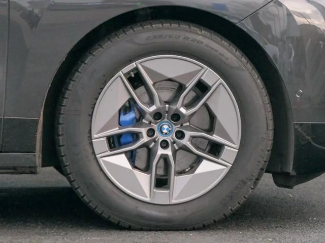BMW iX xDrive50