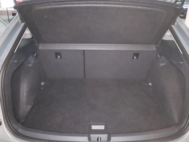 Volkswagen Taigo 1.0 TSI DSG Style