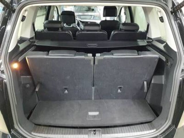 Volkswagen Touran 2.0 TDI DSG