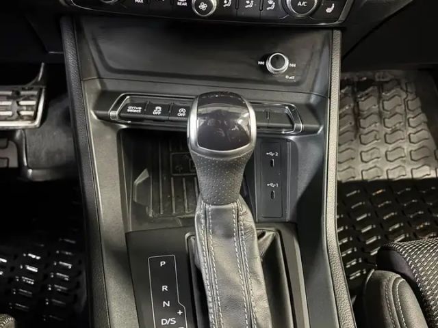 Audi Q3 45 TFSI Quattro S-Line