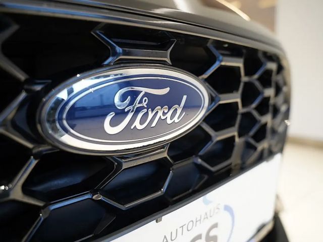 Ford Focus EcoBoost ST Line