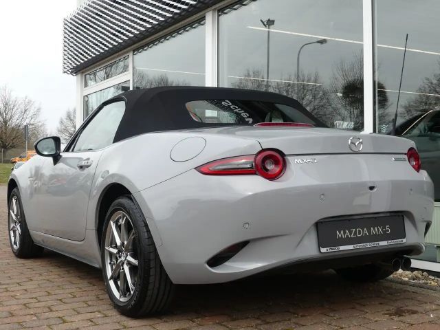 Mazda MX-5 Exclusive-line SkyActiv
